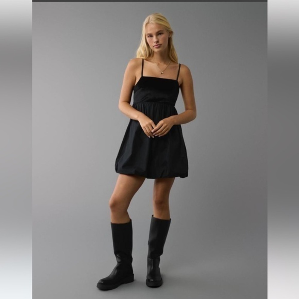 NWT AEO Velvet Mini Bubble Dress
